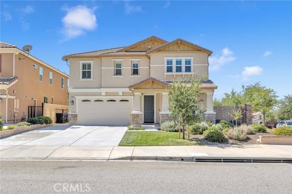 19352 Bension Drive, Saugus, CA 91350