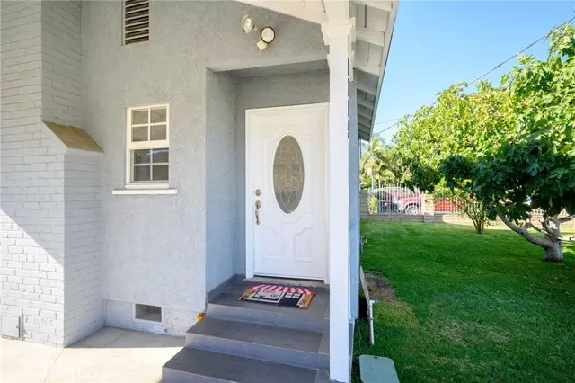 6715 Tobias Avenue, Van Nuys, CA 91405