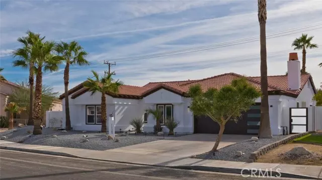 1125 E Via San Michael Road, Palm Springs, CA 92262