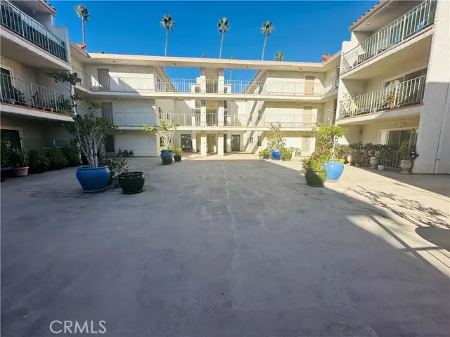 1344 5th Street #24, Glendale, CA 91201