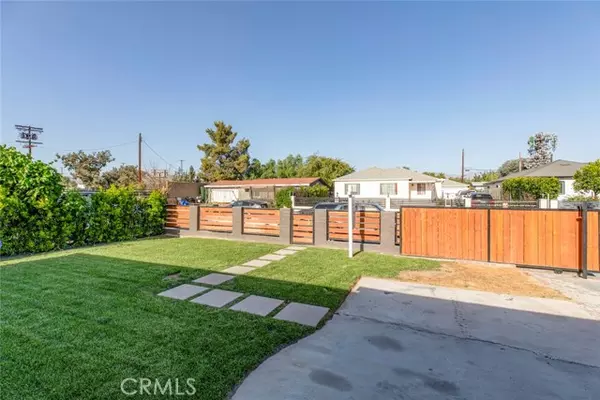 Sun Valley, CA 91352,8881 Morehart Avenue