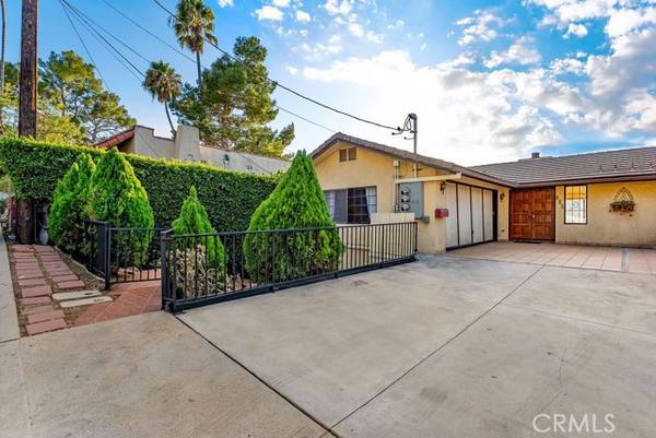 921 Highline Road,  Glendale,  CA 91205