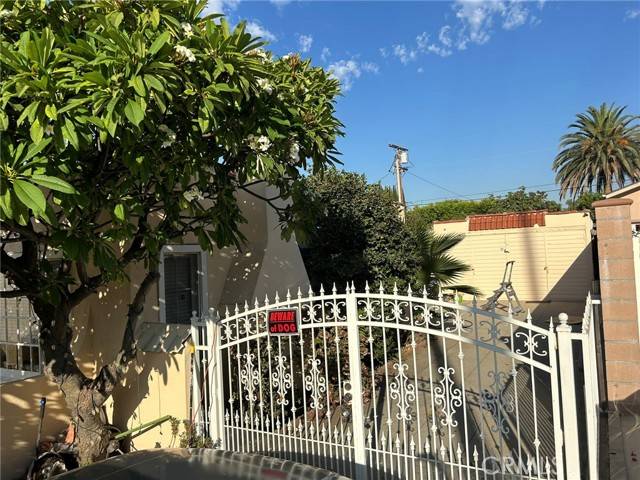 1329 Linden Avenue, Glendale, CA 91201