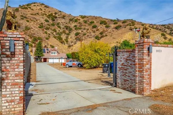 Sun Valley, CA 91352,9653 La Tuna Canyon Road