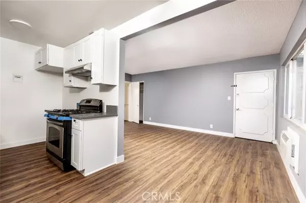 North Hollywood, CA 91606,6623 Troost Avenue #2