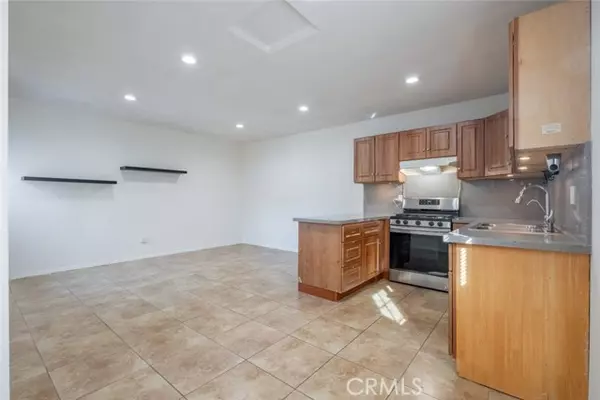 Tujunga, CA 91042,10407 Mcclemont Avenue