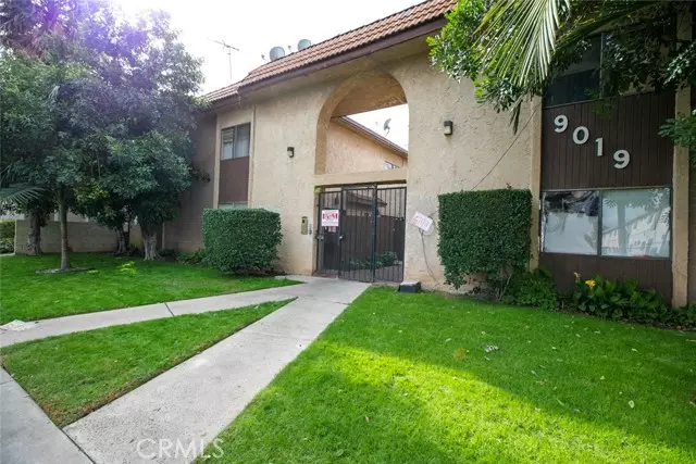 9019 Cedros Avenue #2, Panorama City, CA 91402