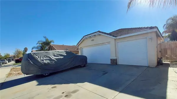 18885 Oakview Way, Lake Elsinore, CA 92530