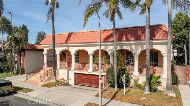 14335 Huston Street #212, Sherman Oaks, CA 91423