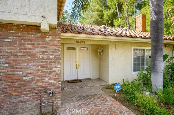 Porter Ranch, CA 91326,10433 Wystone Avenue