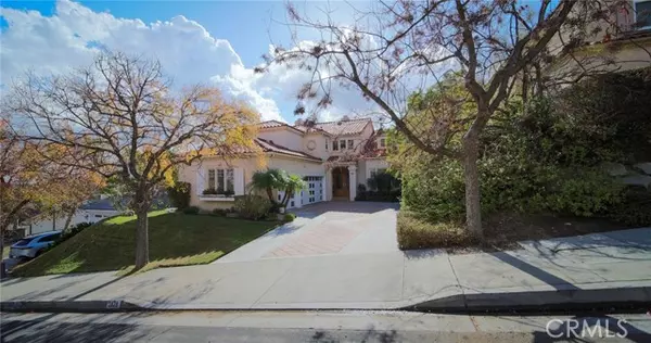 3828 Sky View Lane, La Crescenta, CA 91214