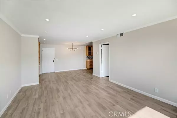 Glendale, CA 91208,2940 N Verdugo Road #311