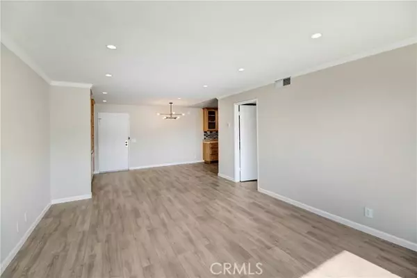 Glendale, CA 91208,2940 N Verdugo Road #311