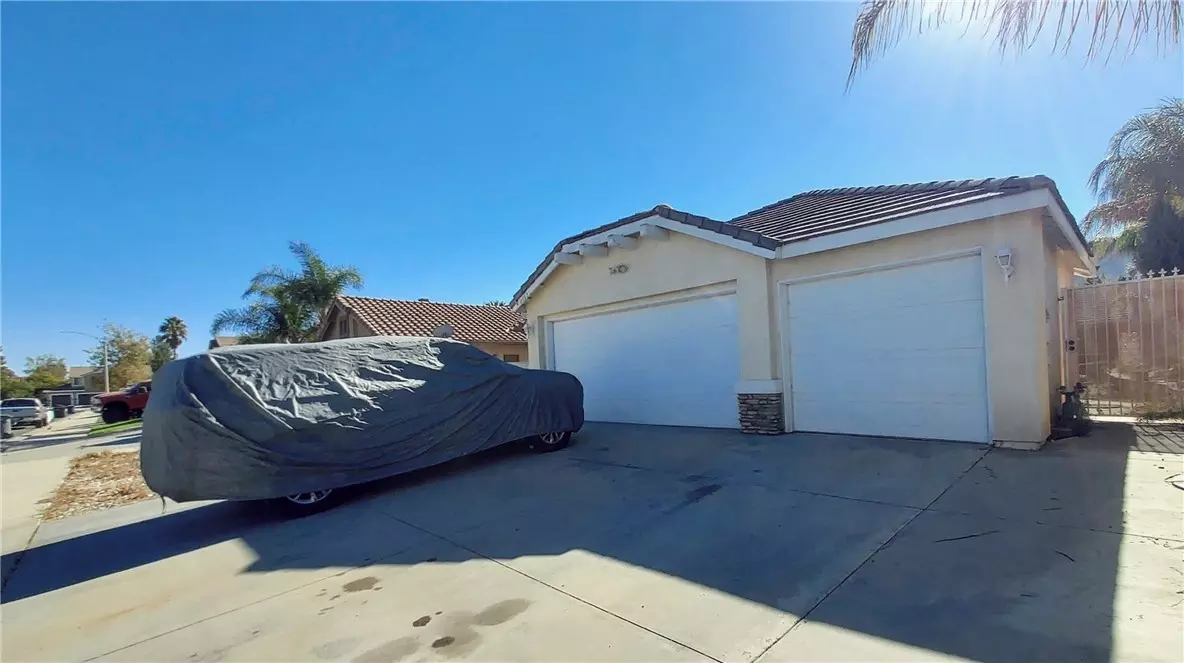 Lake Elsinore, CA 92530,18885 Oakview Way