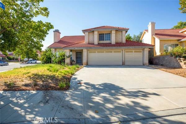 1036 Date Palm Drive, Palmdale, CA 93551