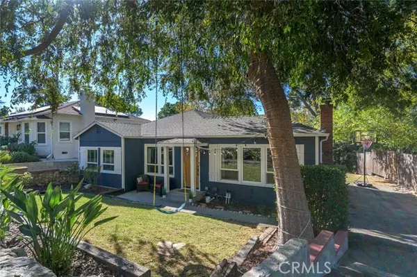 La Crescenta, CA 91214,3932 Los Olivos Lane