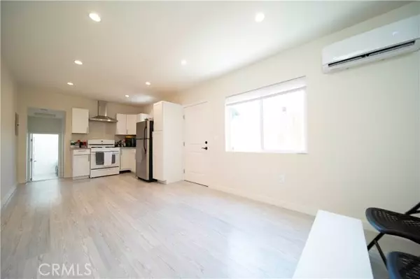 Panorama City, CA 91402,8133 Noble Avenue