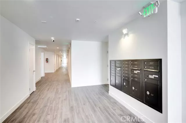 14526 Hartland Street #205, Van Nuys, CA 91405