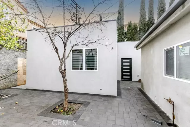 1114 Park Avenue #A, Glendale, CA 91205