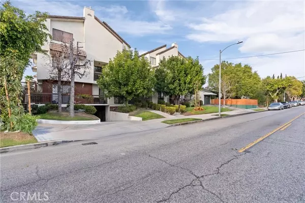 1247 E Wilson Avenue #12, Glendale, CA 91206