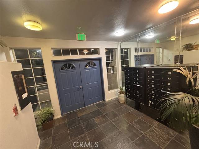 18347 Saticoy Street #35, Reseda, CA 91335