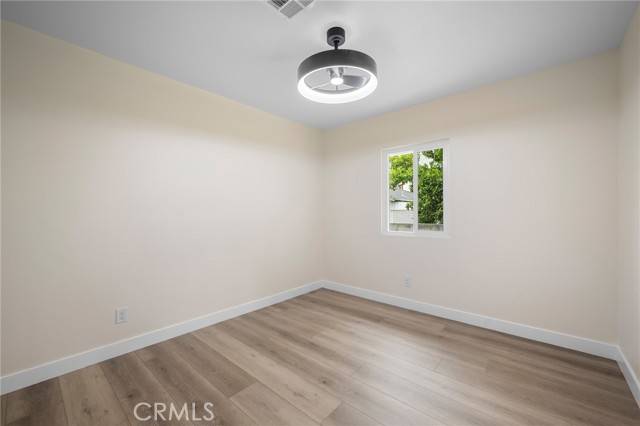 North Hollywood, CA 91606,6107 Hazelhurst Place #B