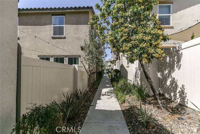 Saugus, CA 91350,27488 Ginger Court