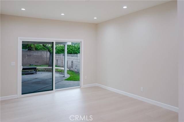 Northridge, CA 91343,16840 Superior Street