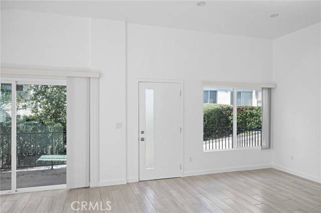La Crescenta, CA 91214,2926 Fairmount #1/2