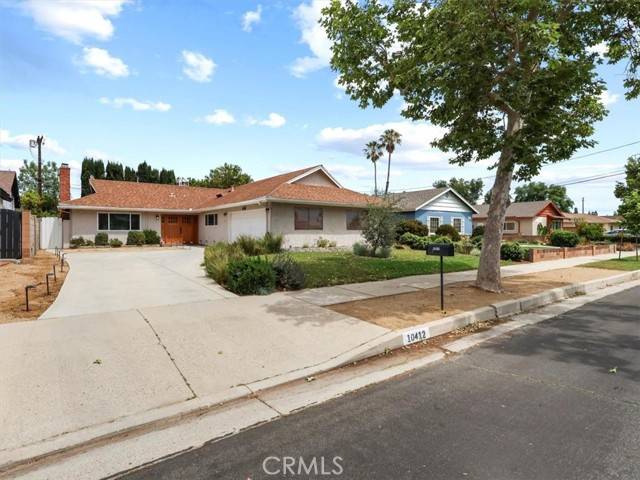 10412 Eton Avenue, Chatsworth, CA 91311