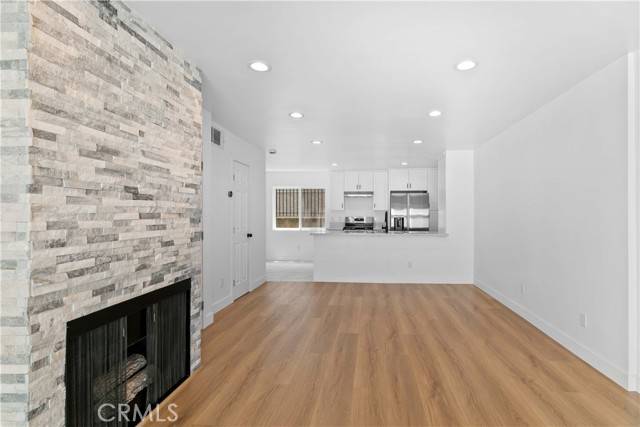 Panorama City, CA 91402,9019 Cedros Avenue #2