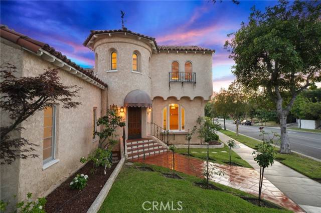 Glendale, CA 91207,1161 N Everett Street