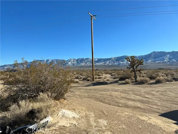 Lucerne Valley, CA 92356,0 Desert View