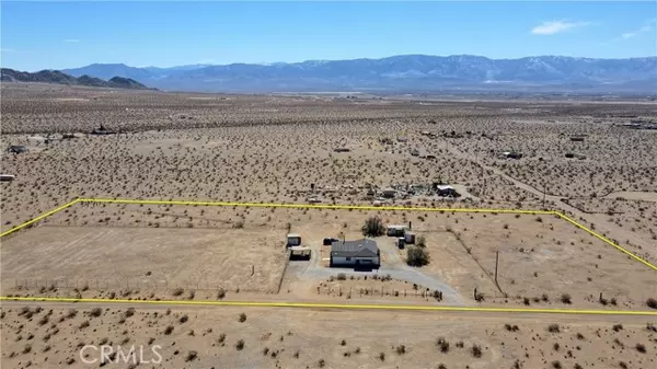 37113 Squaw Bush Road, Lucerne Valley, CA 92356