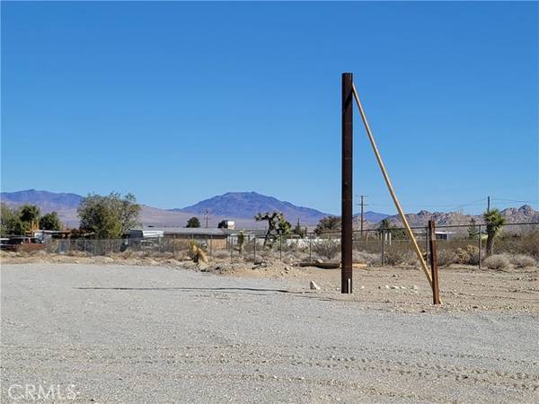 Lucerne Valley, CA 92356,35926 Arroyo