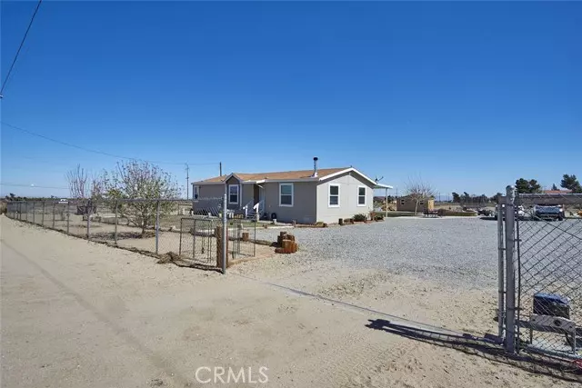 9607 Middleton Road, Phelan, CA 92371