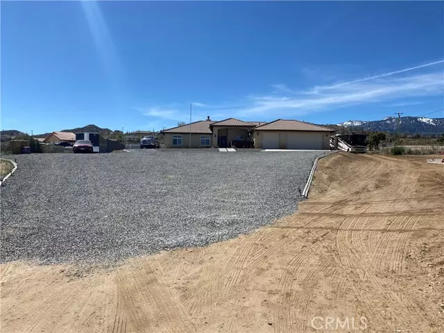 4243 Sundown Drive, Phelan, CA 92371