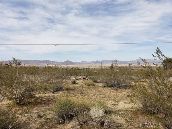 Lucerne Valley, CA 92356,0 Zircon