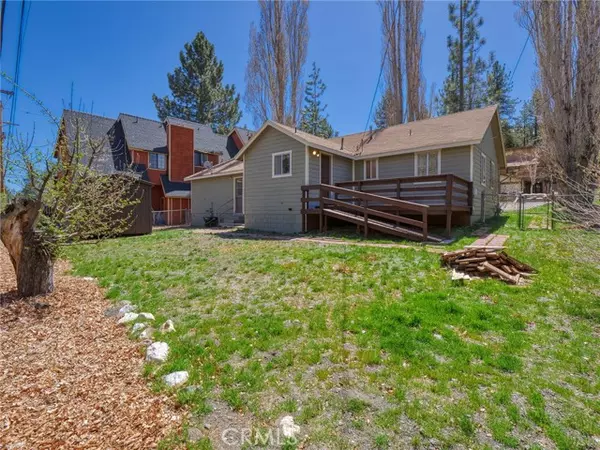 Wrightwood, CA 92397,1106 Apple Avenue