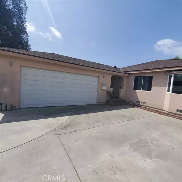 5947 Fidler Avenue, Lakewood, CA 90712