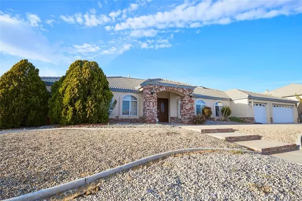 20170 Quail Hollow Road, Apple Valley, CA 92308