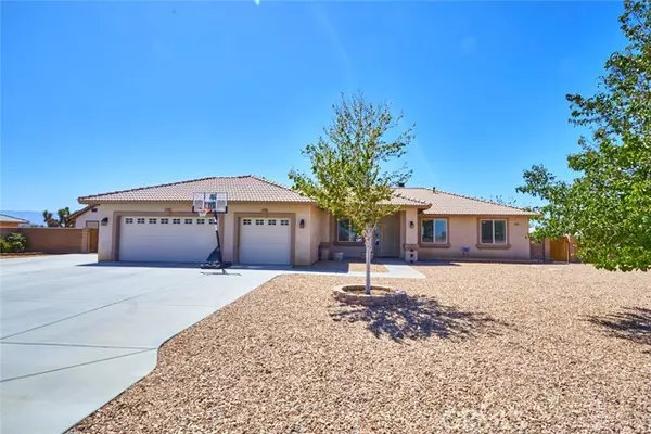 21871 Cholena Road, Apple Valley, CA 92307