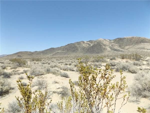 Lucerne Valley, CA 92356,0 Barstow