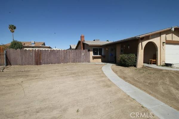 2028 Notre Dame Court, Barstow, CA 92311