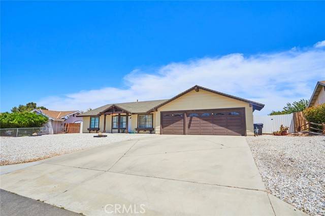 11585 Faywood Avenue, Victorville, CA 92392