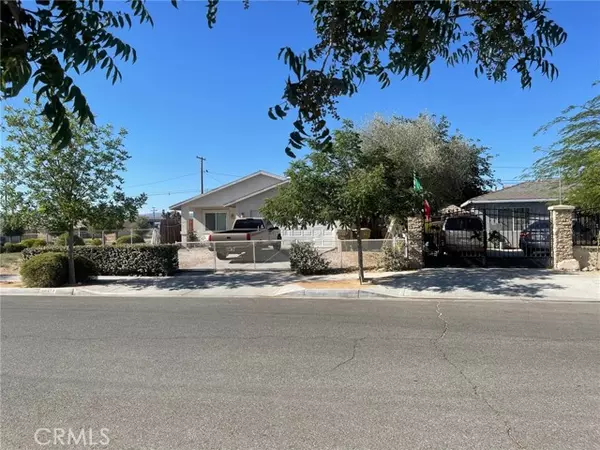 16477 Spruce Street, Hesperia, CA 92345