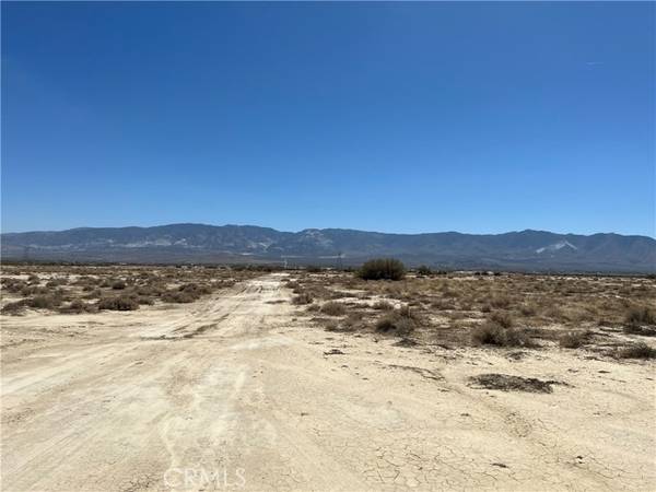 Lucerne Valley, CA 92356,0 Meridian