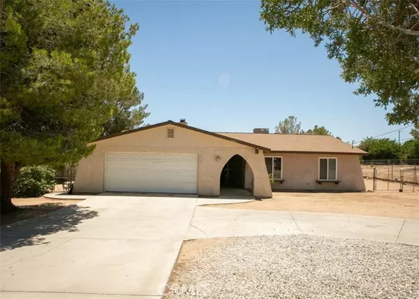 16469 Mesquite Street, Hesperia, CA 92345