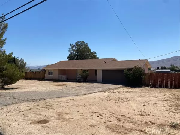 9497 Peach Avenue, Hesperia, CA 92345