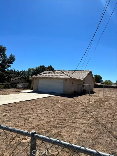 15219 Mesquite Street, Hesperia, CA 92345